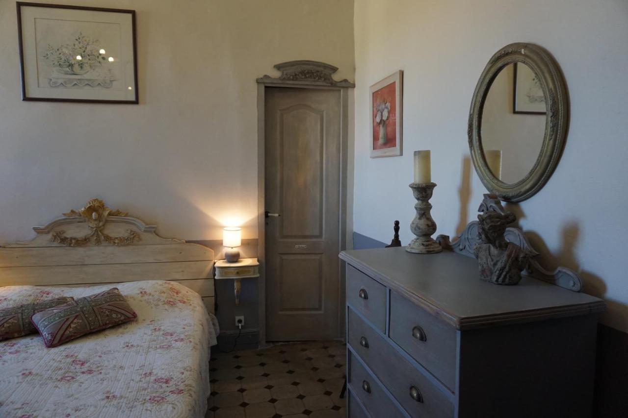 Bed and Breakfast Les Deux Tours Brignon Екстер'єр фото
